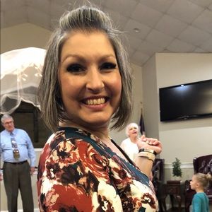 Meet your Posher, Rebecca